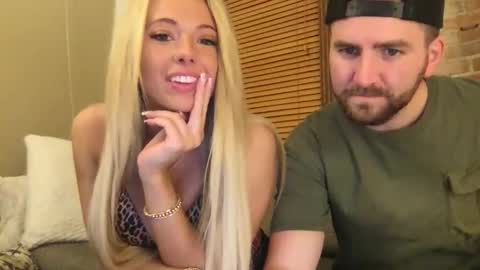 Snapshot of xoprincesspeachxo chatting on 25, 10, 2025 xoprincesspeachxo online show from 25, 10, 2025