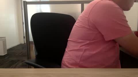 Snapshot of xrdrcrx chatting on 24, 2, 2026 xrdrcrx online show from 24, 2, 2026