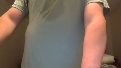 Snapshot of xrdrcrx chatting on 3, 4, 2026 xrdrcrx online show from 3, 4, 2026