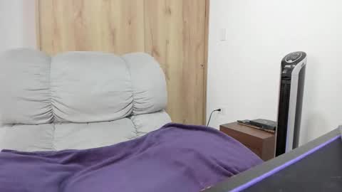 Snapshot of xspecialroomx chatting on 3, 3, 2026 Hellen Sofia instagram hellen5546 online show from 3, 3, 2026