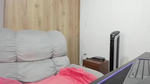 Snapshot of xspecialroomx chatting on 20, 3, 2026 Hellen Sofia instagram hellen5546 online show from 20, 3, 2026