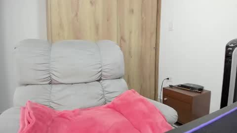 Snapshot of xspecialroomx chatting on 24, 3, 2026 Hellen Sofia instagram hellen5546 online show from 24, 3, 2026