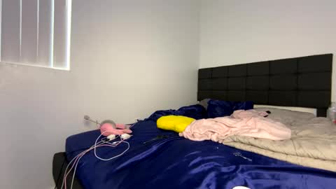 Snapshot of xstargazingx chatting on 10, 2, 2025 xStarGazingx online show from 10, 2, 2025