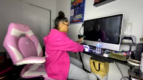 Snapshot of xstargazingx chatting on 20, 9, 2025 xStarGazingx online show from 20, 9, 2025