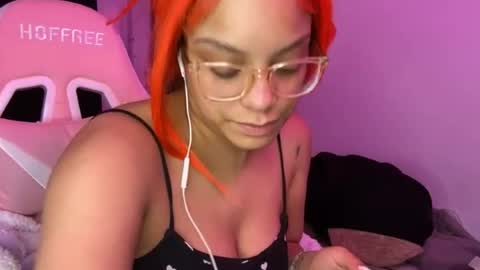 Snapshot of xstargazingx chatting on 15, 6, 2026 xStarGazingx online show from 15, 6, 2026