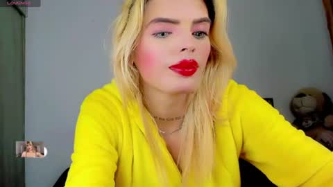 Femboy Exotic online show from 23, 6, 2026