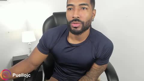 Snapshot of xtipp3r chatting on 15, 4, 2026 Stipp3r online show from 15, 4, 2026