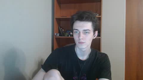 traqqq online show from 23, 10, 2025