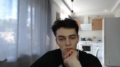traqqq online show from 12, 7, 2026