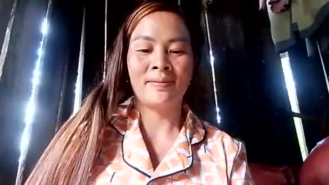 xuxulove00 online show from 20, 9, 2025