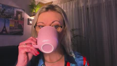 Vanessa online show from 10, 2, 2026