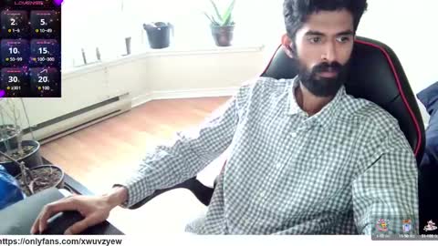 Snapshot of xwuvzyew chatting on 2, 1, 2025 x online show from 2, 1, 2025