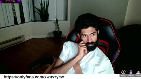 Snapshot of xwuvzyew chatting on 11, 1, 2025 x online show from 11, 1, 2025