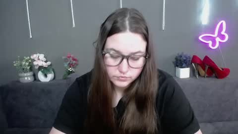 xx daniella xx online show from 11, 5, 2026