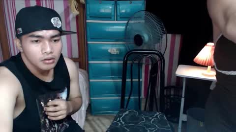 xxbigcockchrissxx online show from 3, 3, 2026