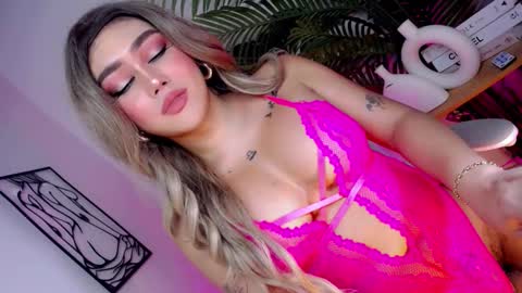 Snapshot of xxcumcatcherxx chatting on 27, 9, 2025 Jane online show from 27, 9, 2025