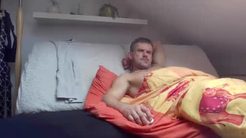 Snapshot of xxdirty_slut_boyxx chatting on 9, 11, 2025 xxdirty_slut_boyxx online show from 9, 11, 2025