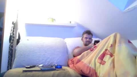 Snapshot of xxdirty_slut_boyxx chatting on 1, 12, 2025 xxdirty_slut_boyxx online show from 1, 12, 2025