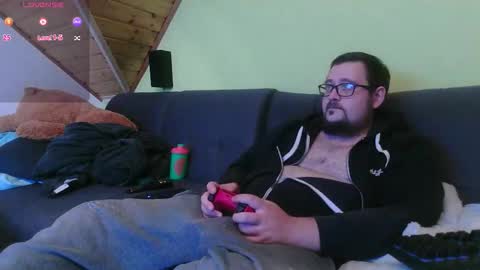 Snapshot of xxevoker chatting on 3, 10, 2025 xxevoker online show from 3, 10, 2025