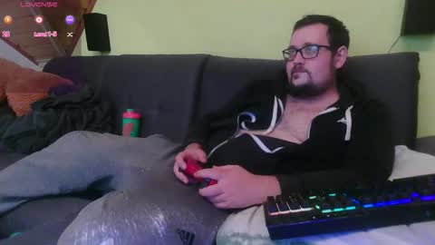 Snapshot of xxevoker chatting on 4, 10, 2025 xxevoker online show from 4, 10, 2025