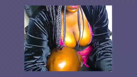 Snapshot of xxfleurlove chatting on 4, 1, 2025 xxfleurlove online show from 4, 1, 2025