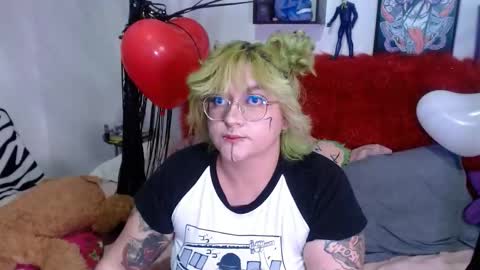 xxgreengoodxx online show from 15, 2, 2026