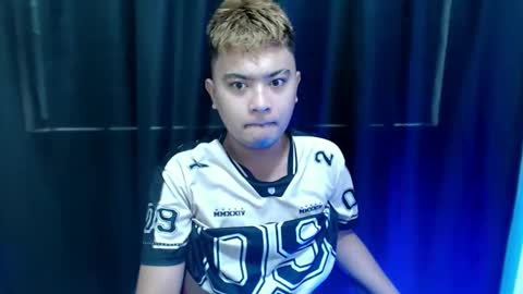 Loyd online show from 18, 11, 2025