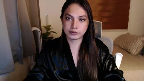 Snapshot of xxjulielovesyouxx chatting on 2, 12, 2025 July online show from 2, 12, 2025