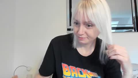 Snapshot of xxkimber_bentonxx chatting on 8, 1, 2026 Next online Monday to Friday 10am till 2pm UK time online show from 8, 1, 2026