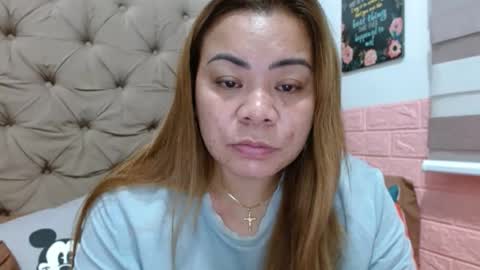 Snapshot of xxkryzelxx chatting on 22, 10, 2025 Dhel online show from 22, 10, 2025