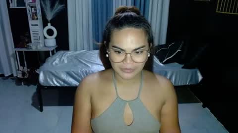 Snapshot of xxkylie_smithxx chatting on 18, 6, 2026 Kylie Smith online show from 18, 6, 2026