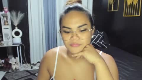Snapshot of xxkylie_smithxx chatting on 27, 6, 2026 Kylie Smith online show from 27, 6, 2026