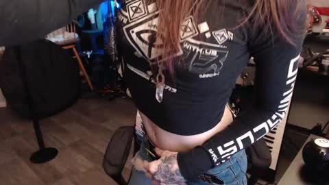 Snapshot of xxlilithmoonxx chatting on 1, 10, 2025 Lilith online show from 1, 10, 2025