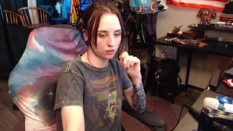 Snapshot of xxlilithmoonxx chatting on 6, 10, 2025 Lilith online show from 6, 10, 2025