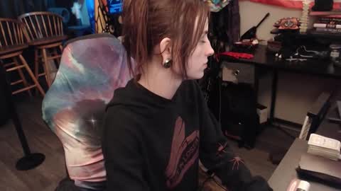 Snapshot of xxlilithmoonxx chatting on 1, 11, 2025 Lilith online show from 1, 11, 2025