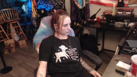 Snapshot of xxlilithmoonxx chatting on 8, 11, 2025 Lilith online show from 8, 11, 2025