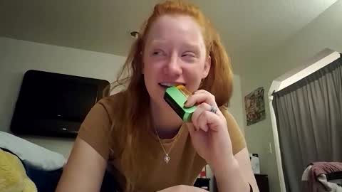 Snapshot of xxmariebliss chatting on 10, 3, 2026 xxmariebliss online show from 10, 3, 2026