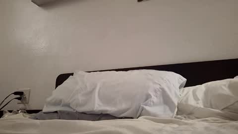 Snapshot of xxmariebliss chatting on 2, 4, 2026 xxmariebliss online show from 2, 4, 2026