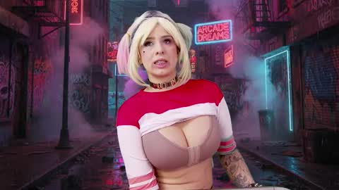 Snapshot of xxmile_ chatting on 25, 10, 2025 Milena online show from 25, 10, 2025