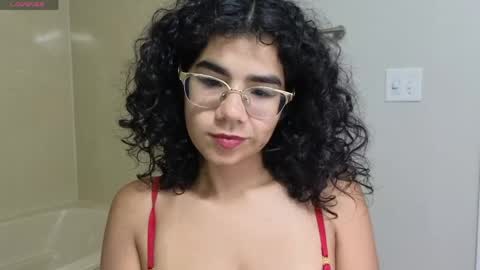 xxsexymami online show from 6, 6, 2026
