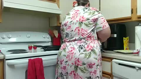 Snapshot of xxstrawberryjanexx chatting on 11, 1, 2025 Strawberry Jane online show from 11, 1, 2025