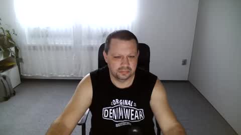 Snapshot of xxstrikerxx chatting on 5, 12, 2024 Eddi online show from 5, 12, 2024