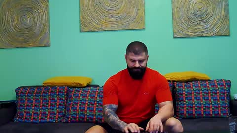 Xtream Leonard online show from 15, 1, 2025