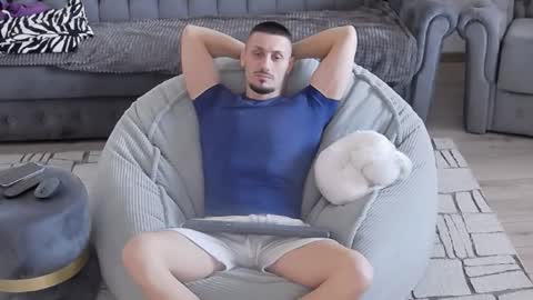 xxx_alejandro online show from 3, 11, 2025