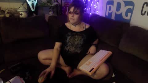 CaliRaeMaxXx online show from 4, 2, 2025