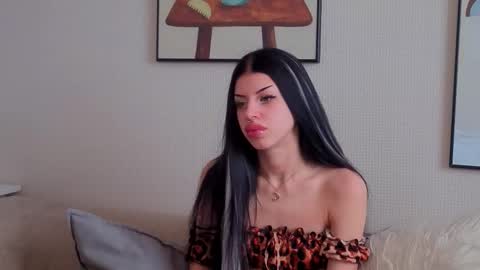 Snapshot of xxx_holips_xxx chatting on 23, 3, 2026 Kim online show from 23, 3, 2026