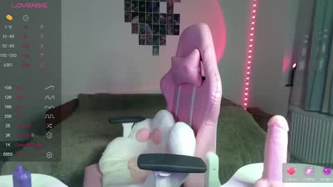 Pretty online show from 9, 12, 2024