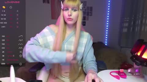 Pretty online show from 30, 1, 2025