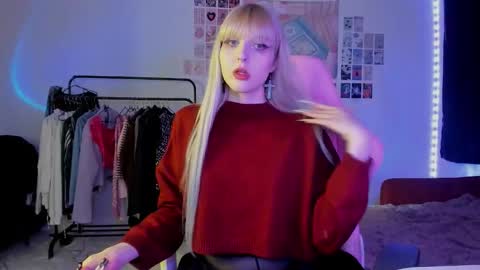 Pretty online show from 27, 9, 2025