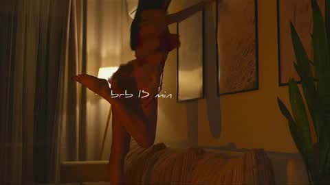 Molly online show from 3, 4, 2026